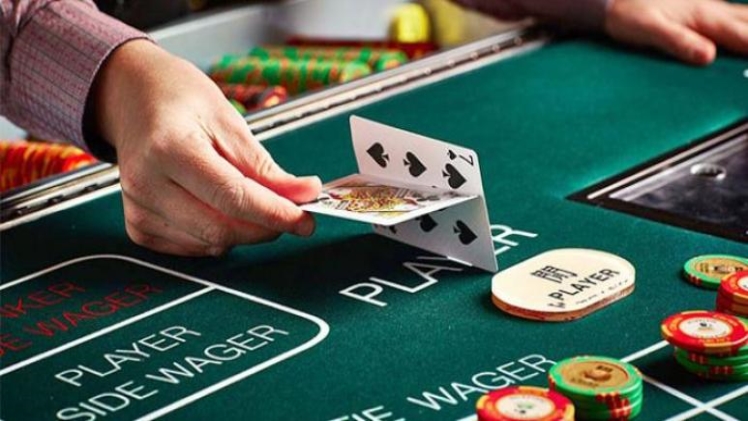 What are the perks of playing baccarat online? | Techsians